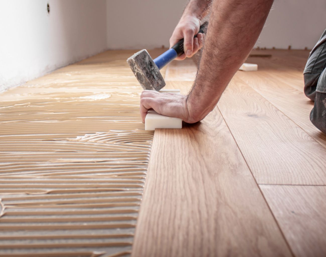 Parkett wird verlegt